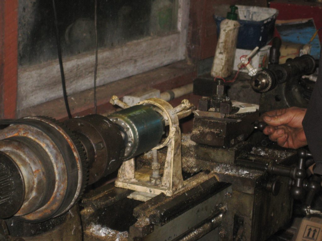 turning new shaft for pelton wheel